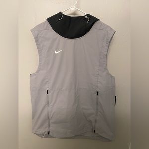 Nike Sleeveless Top